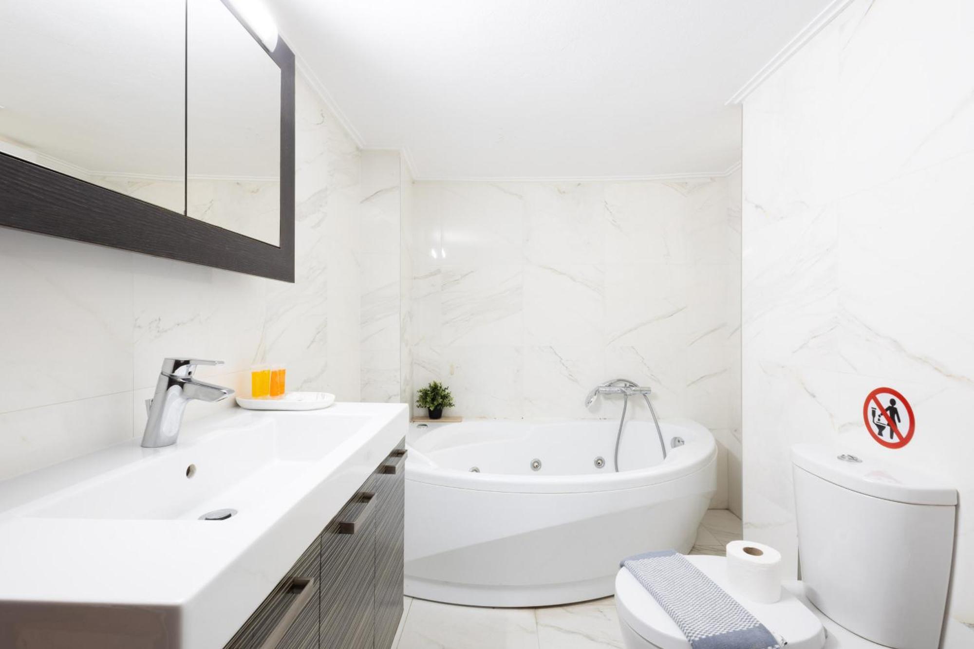 A Luxury & Comfortable Apt In Aten Exteriör bild