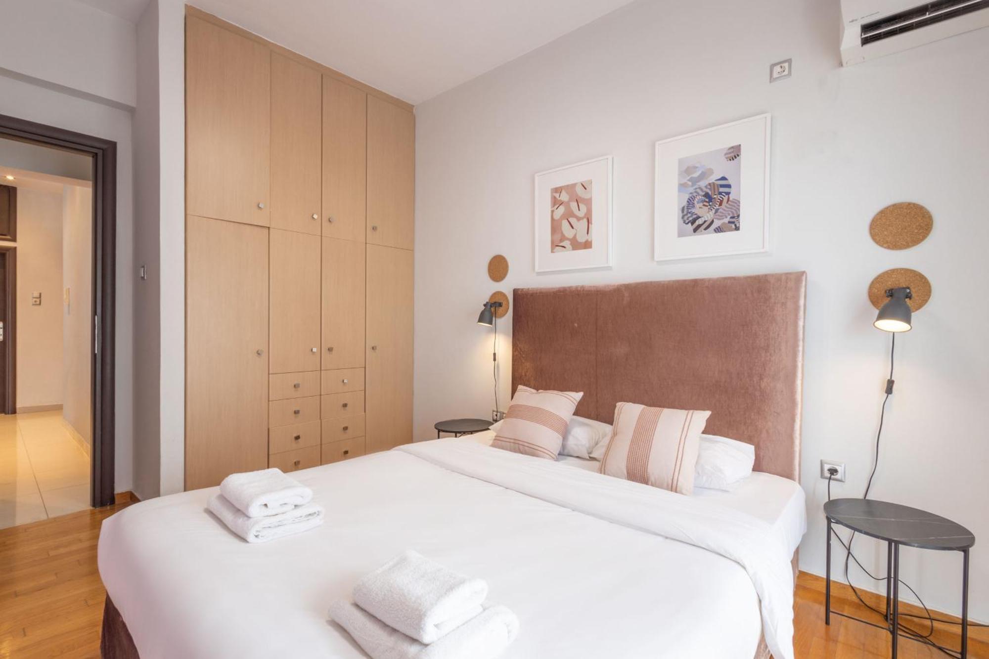 A Luxury & Comfortable Apt In Aten Exteriör bild
